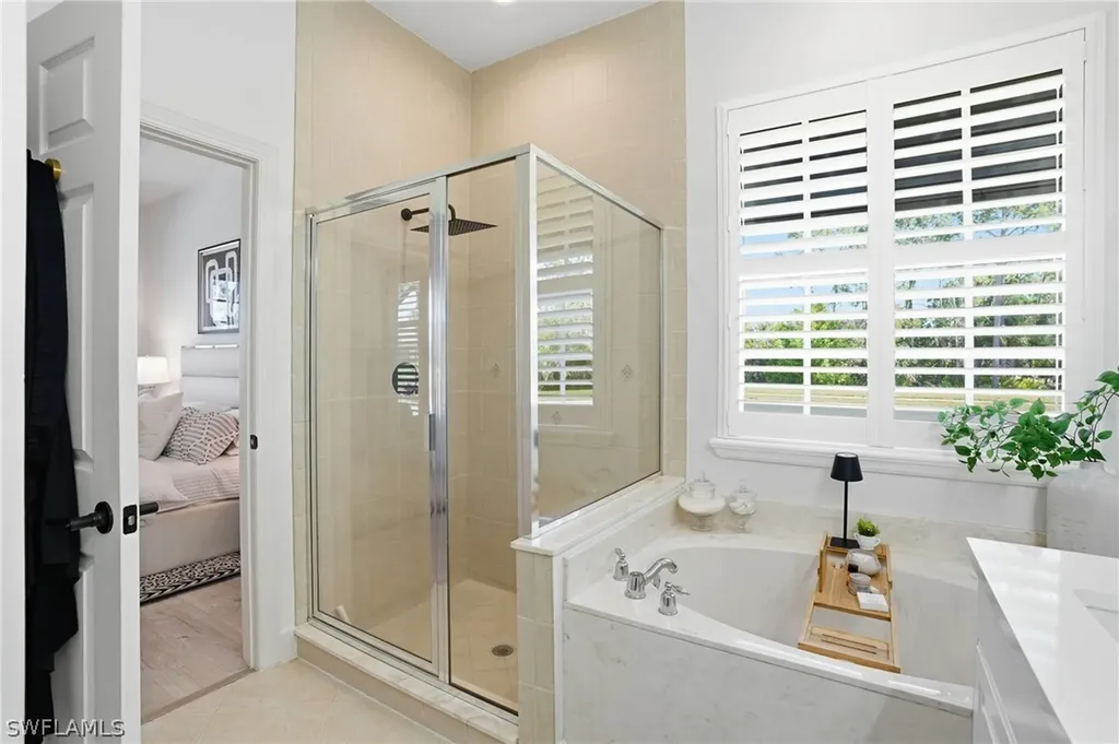 16129 Parque Lane Naples FL 34110
