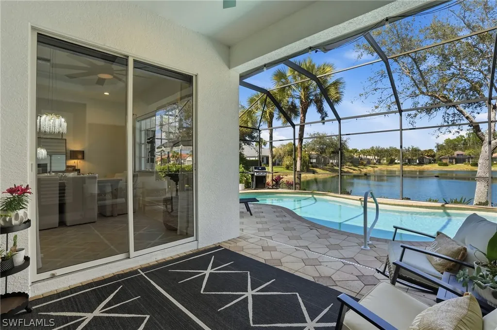 16129 Parque Lane Naples FL 34110