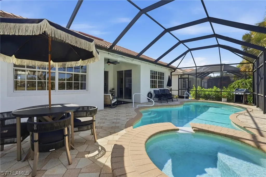 16129 Parque Lane Naples FL 34110