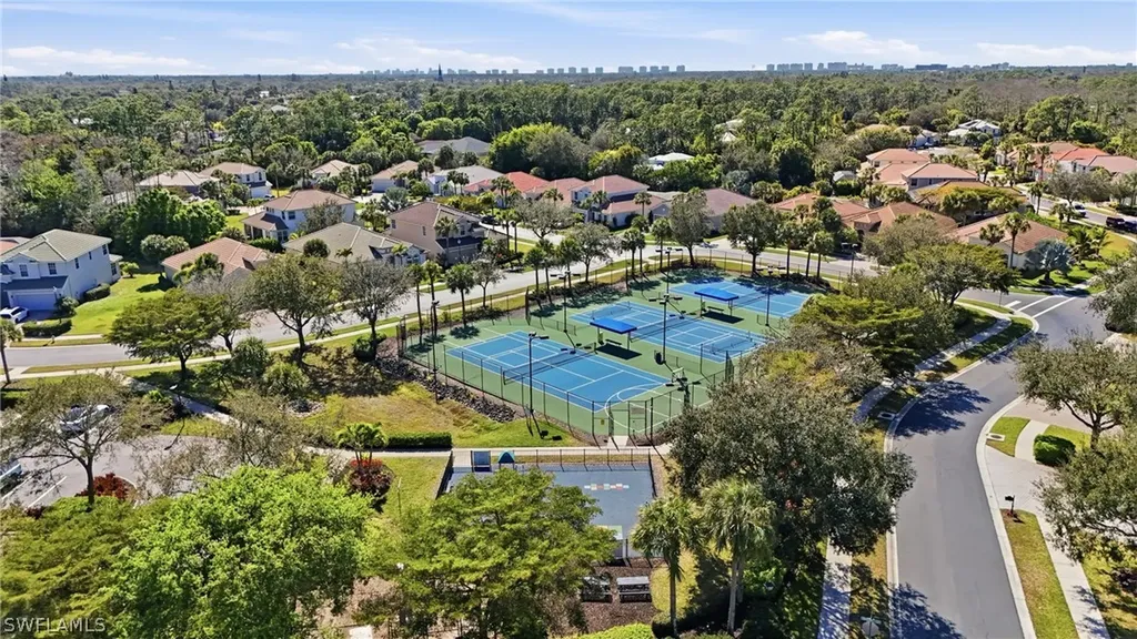 16129 Parque Lane Naples FL 34110