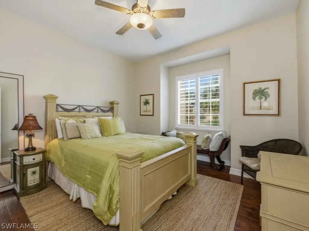 390 Oak Avenue Naples FL 34108