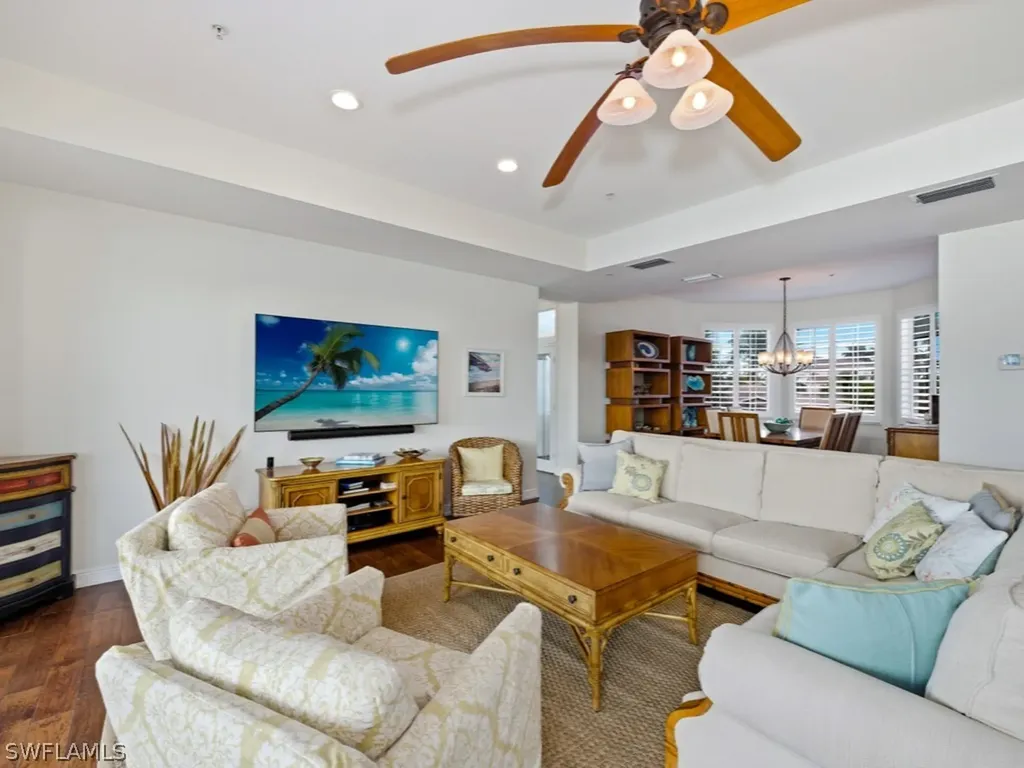 390 Oak Avenue Naples FL 34108