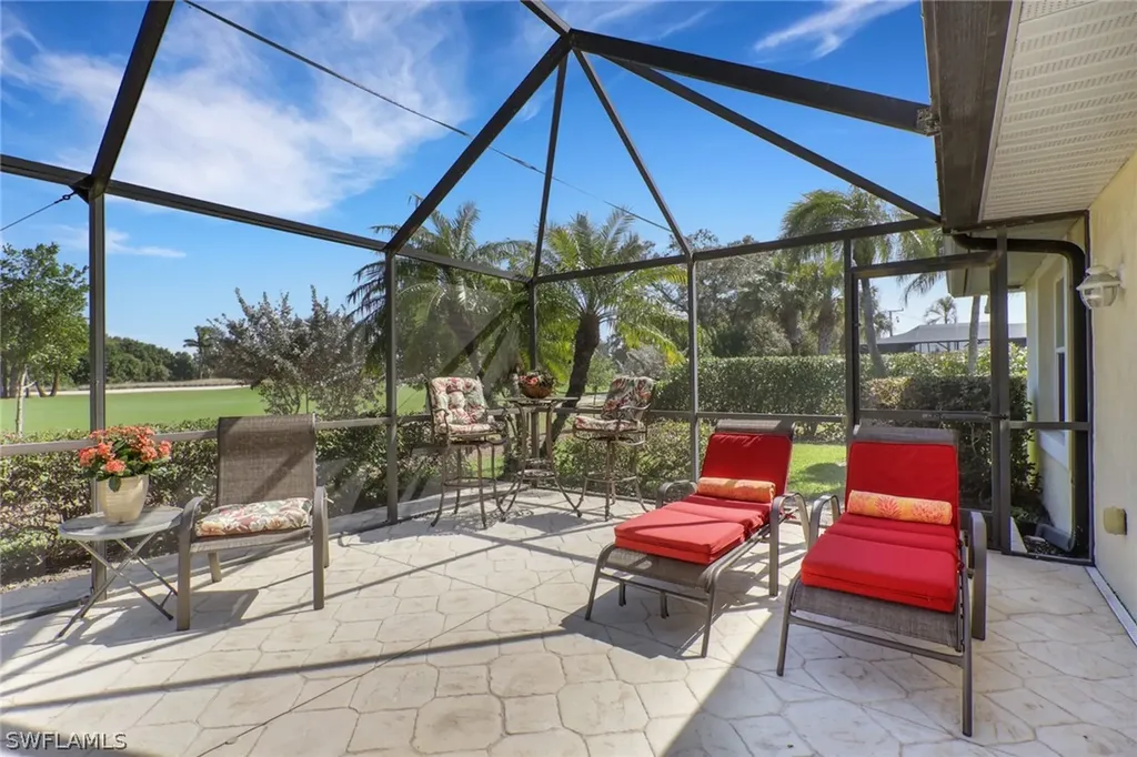318 Burning Tree Drive Naples FL 34105