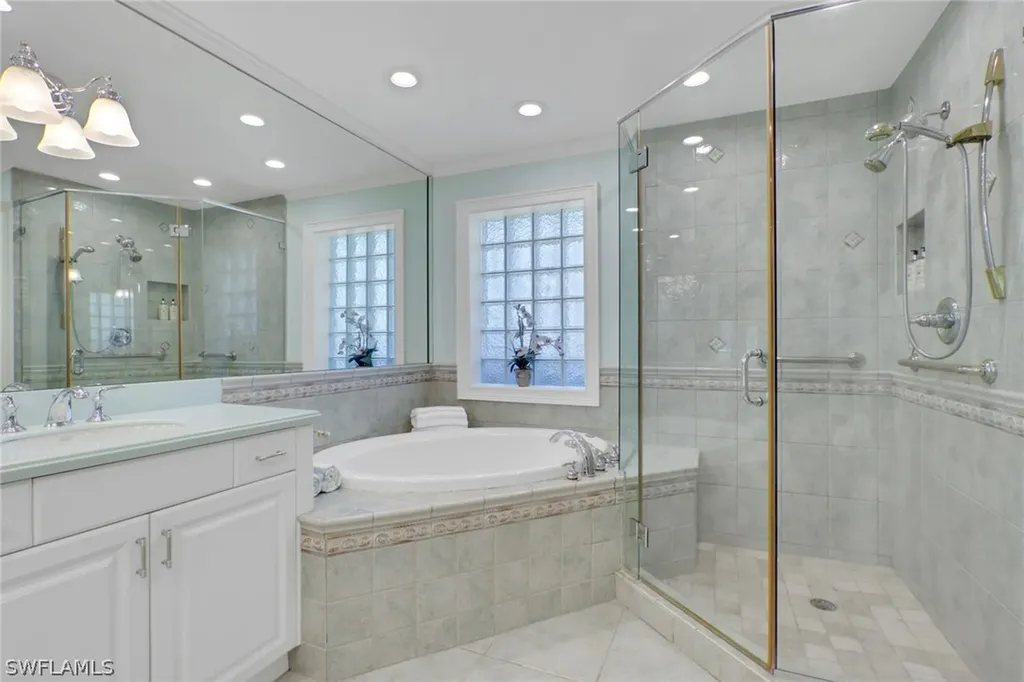 318 Burning Tree Drive Naples FL 34105