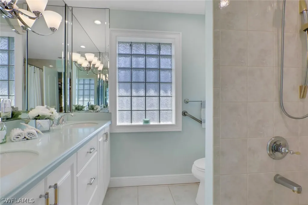 318 Burning Tree Drive Naples FL 34105