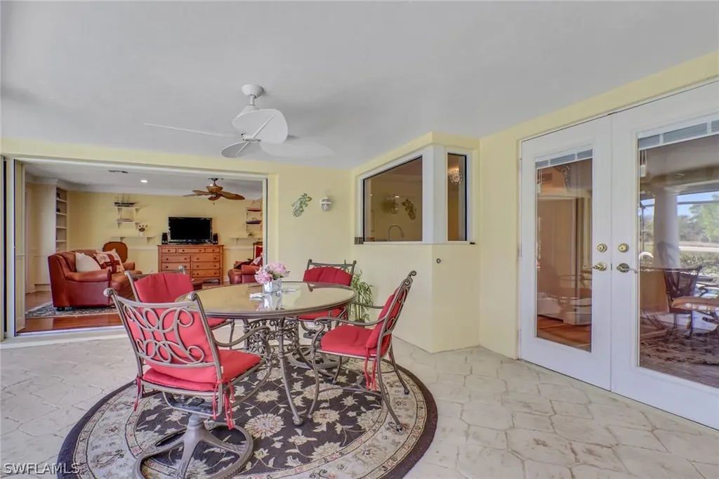 318 Burning Tree Drive Naples FL 34105