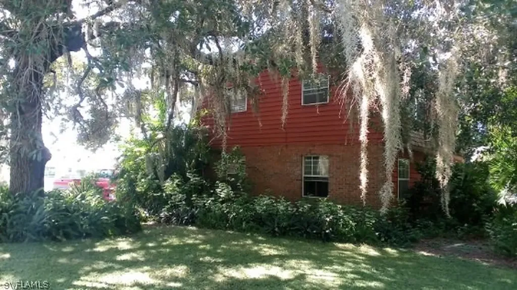 2236 River Pine Drive Fort Myers FL 33905