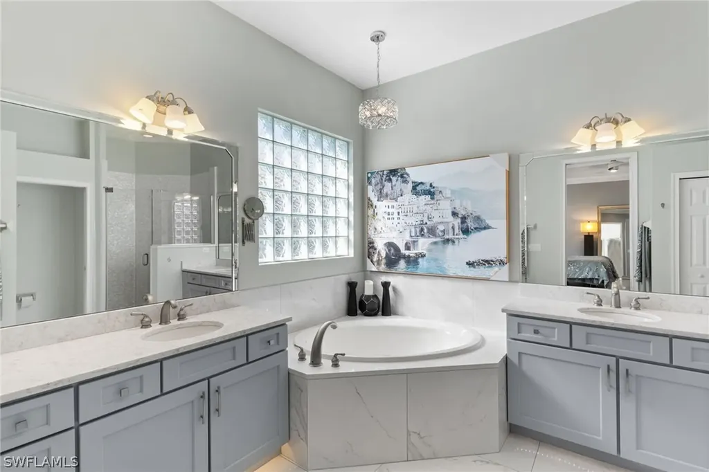 10517 Heritage Bay Boulevard Naples FL 34120
