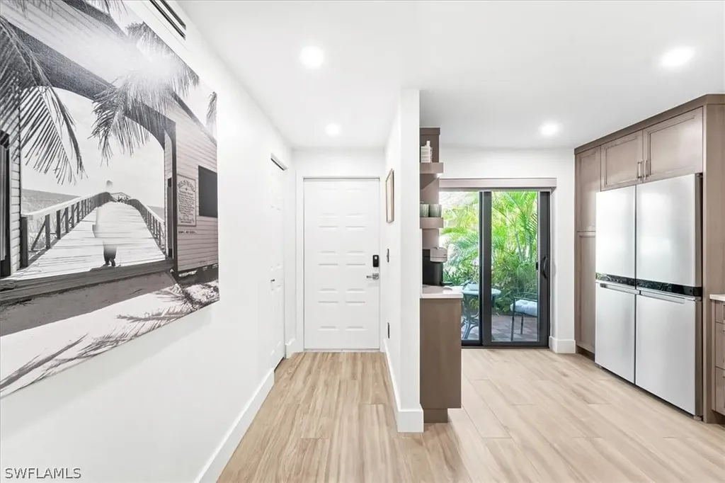 3219 Horse Carriage Way Naples FL 34105