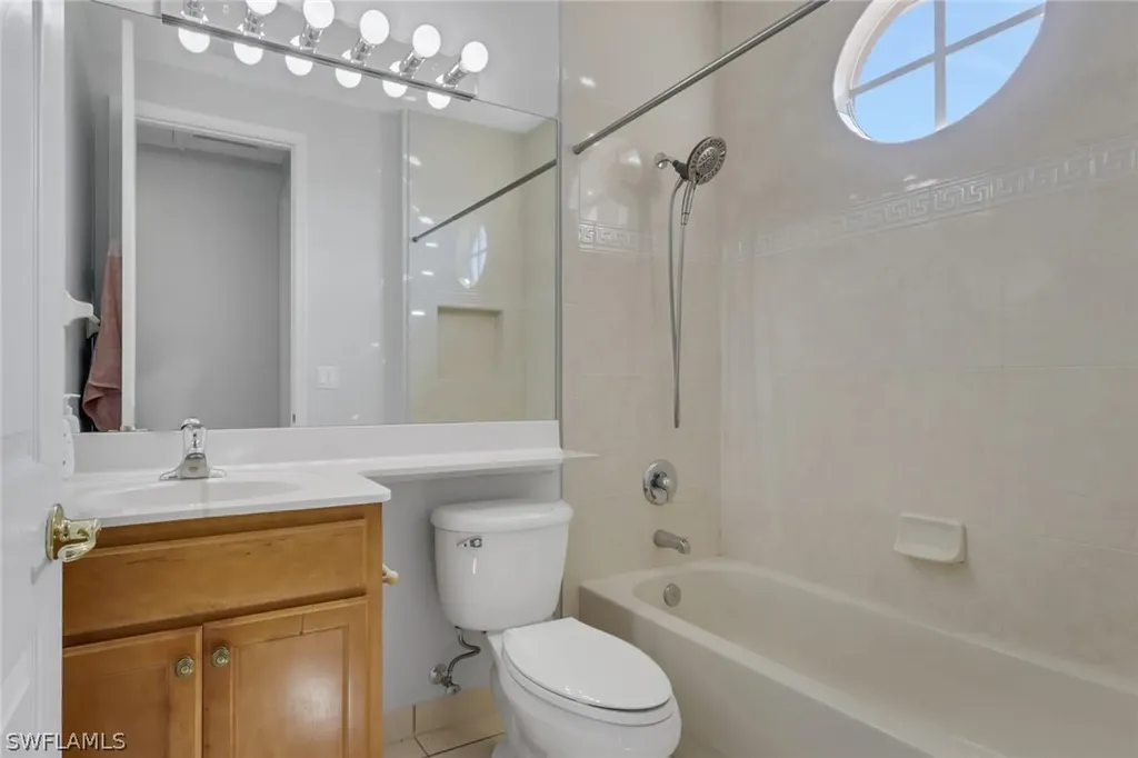 2137 Isla De Palma Circle Naples FL 34119