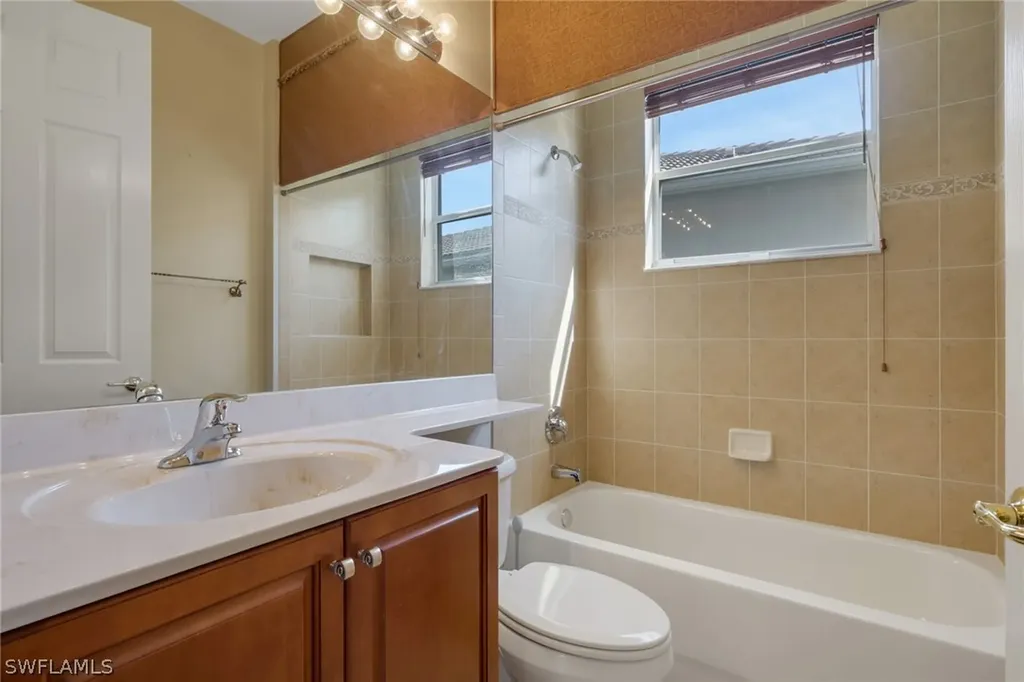 2137 Isla De Palma Circle Naples FL 34119