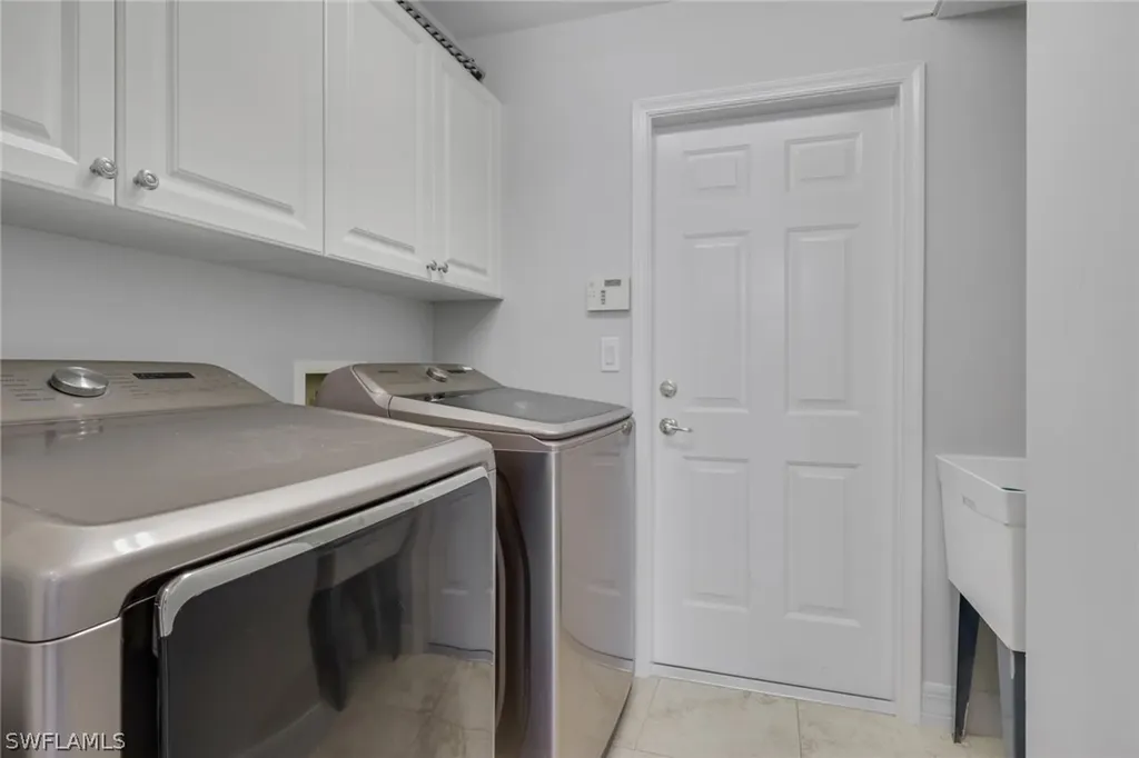 2137 Isla De Palma Circle Naples FL 34119