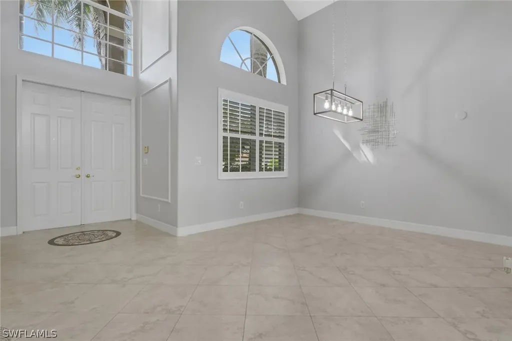 2137 Isla De Palma Circle Naples FL 34119
