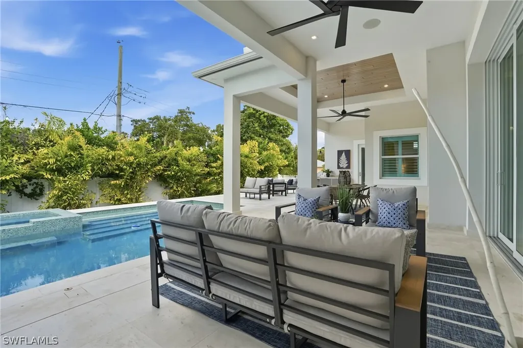 1159 Cypress Woods Drive Naples FL 34103