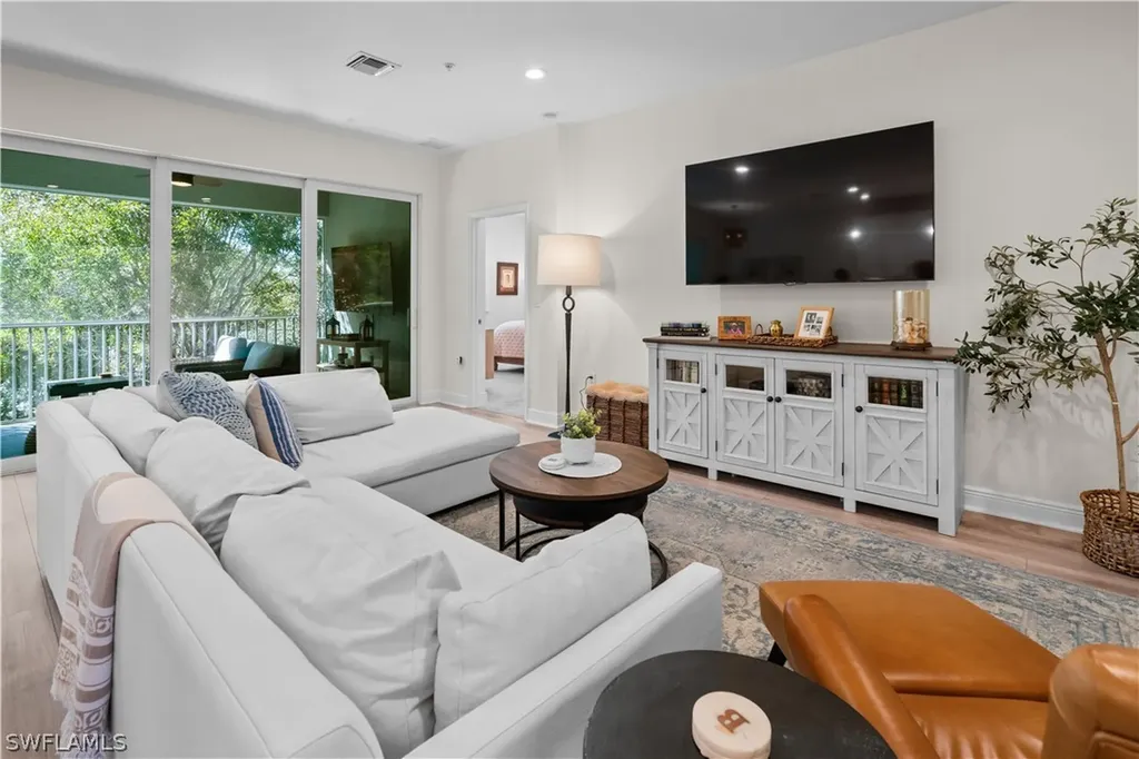 2280 Priory Lane Naples FL 34120
