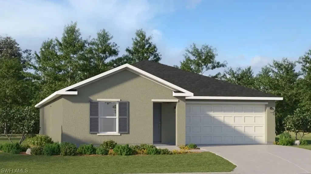 Lehigh Acres FL, 11901 Savanna Lakes Boulevard