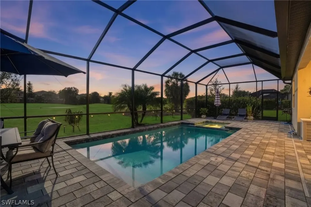 1384 Birdie Drive Naples FL 34120