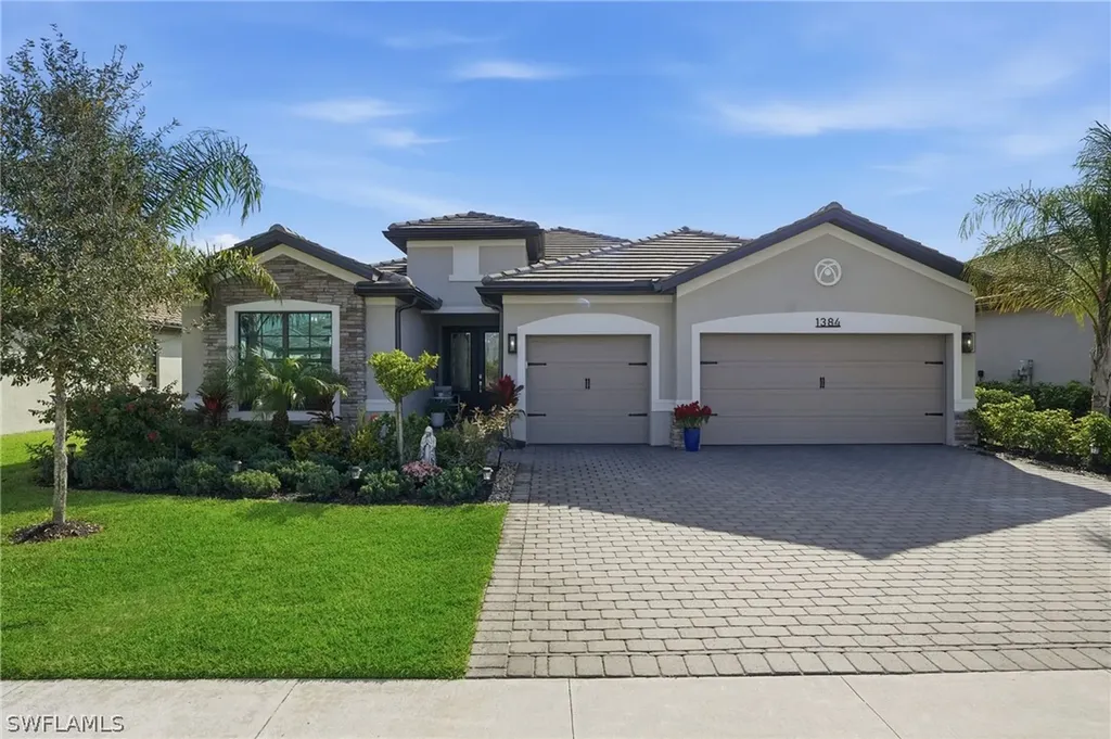 1384 Birdie Drive Naples FL 34120