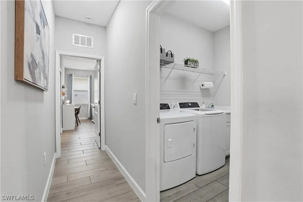 1384 Birdie Drive Naples FL 34120