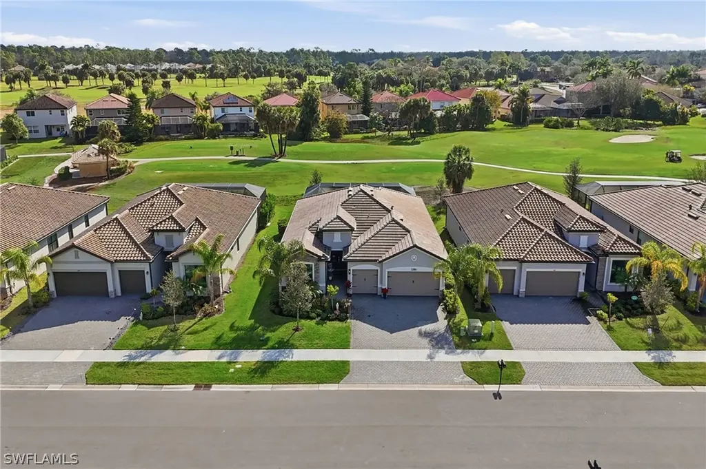 1384 Birdie Drive Naples FL 34120