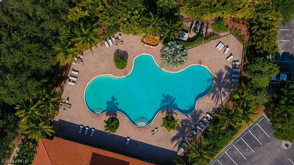 1384 Birdie Drive Naples FL 34120