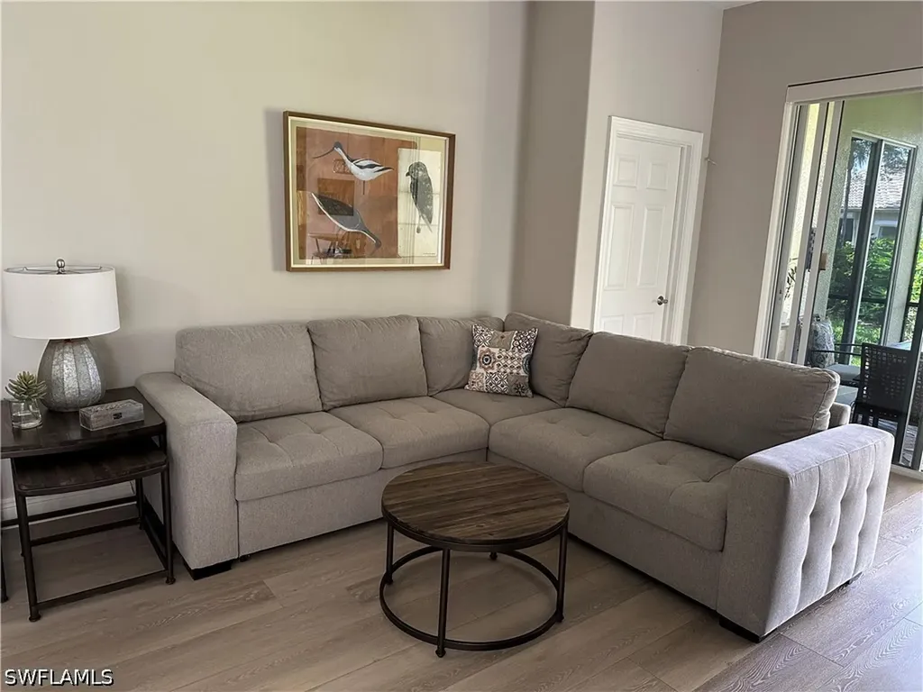 711 Vistana Circle Naples FL 34119