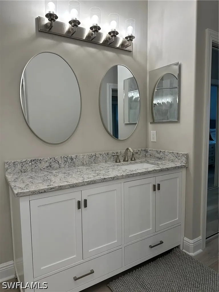 711 Vistana Circle Naples FL 34119