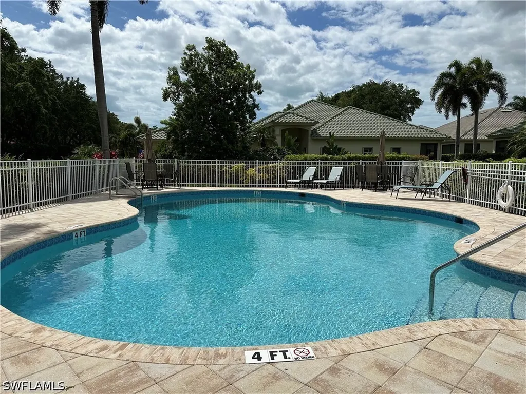 711 Vistana Circle Naples FL 34119
