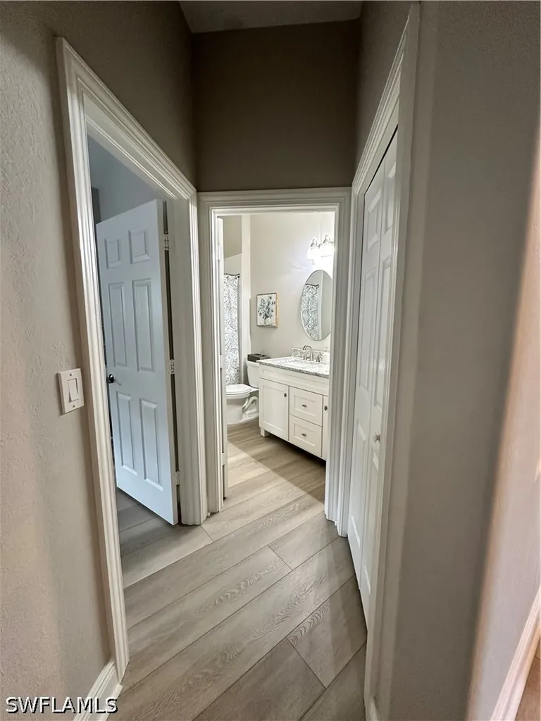 711 Vistana Circle Naples FL 34119