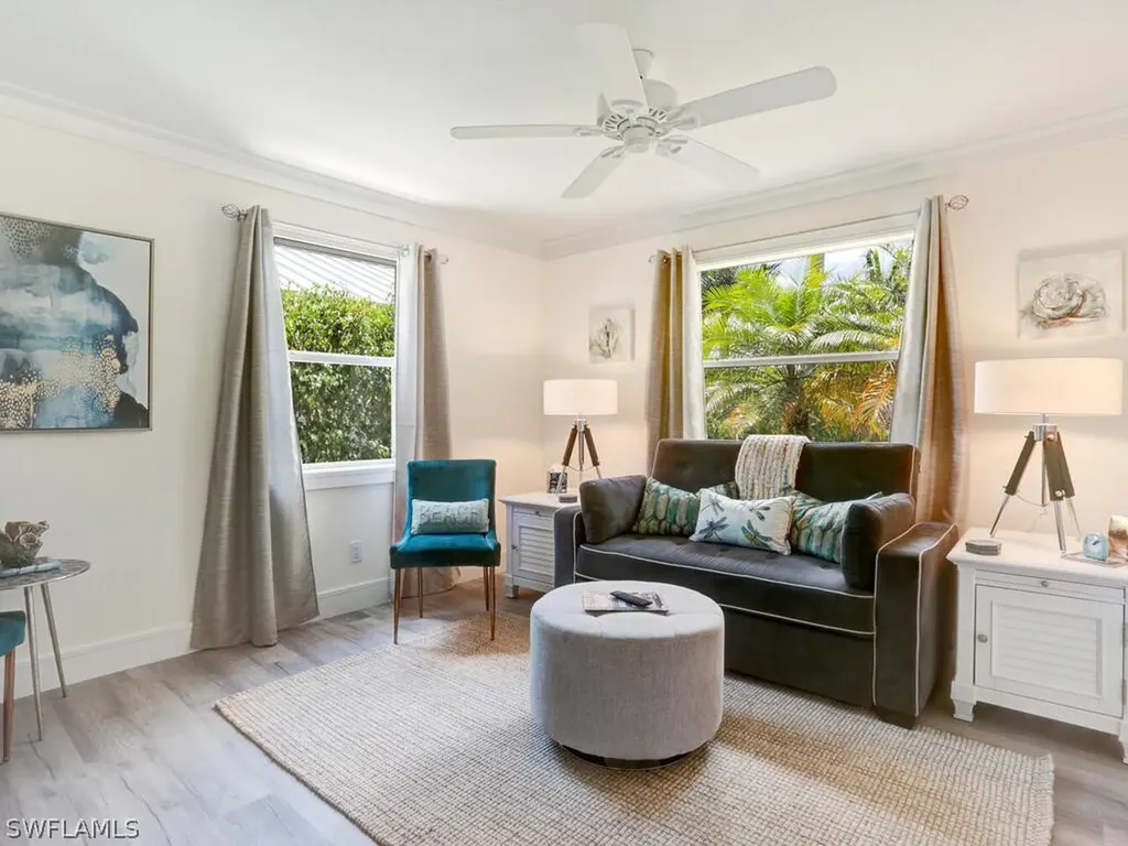 1279 10th Avenue N Naples FL 34102