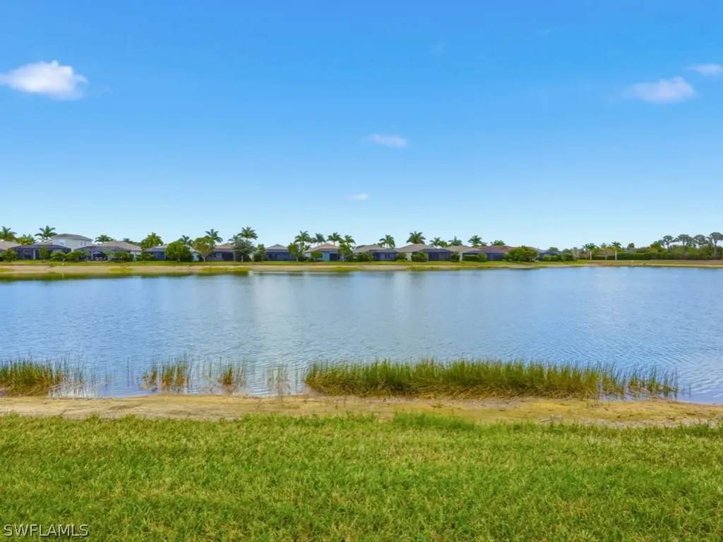 14591 Edgewater Circle Naples FL 34114