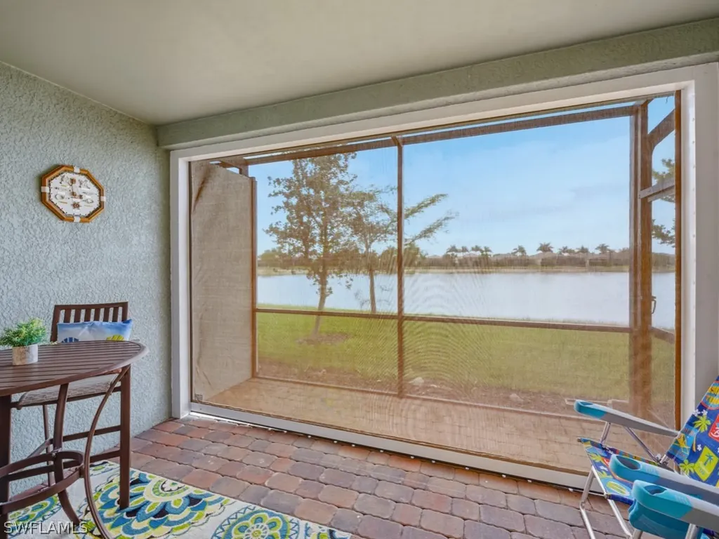 14591 Edgewater Circle Naples FL 34114