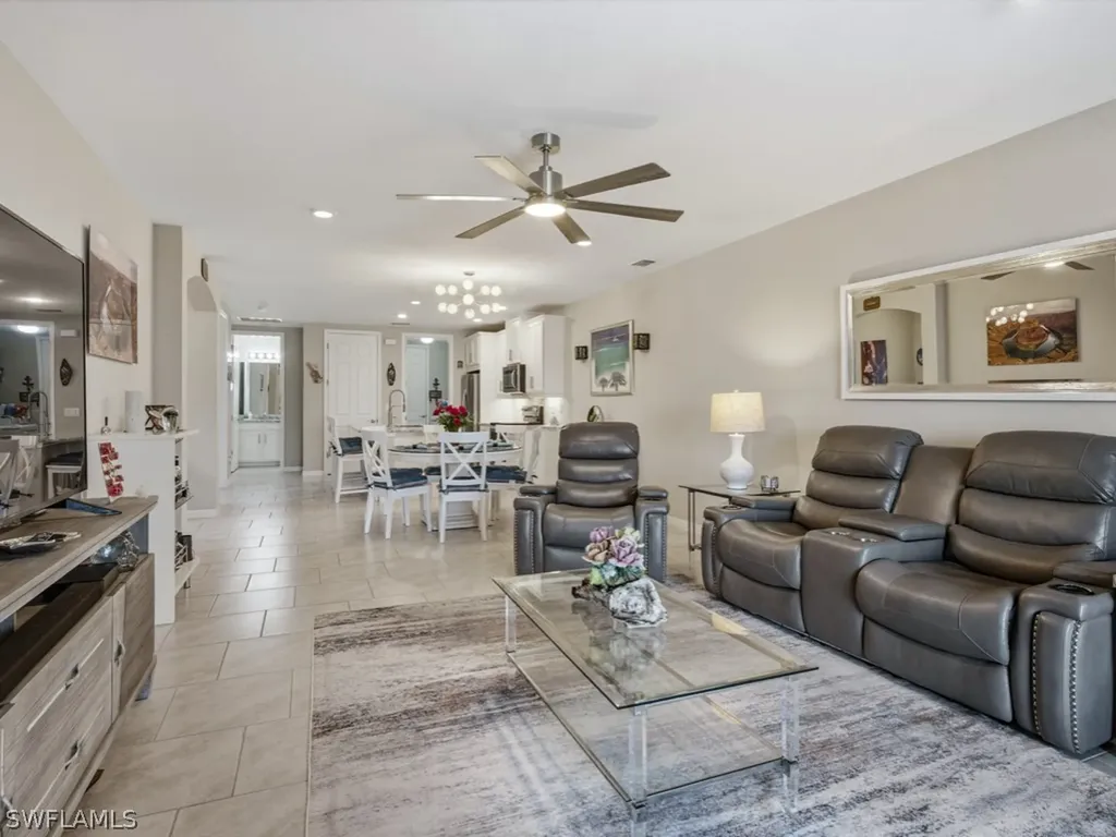 14591 Edgewater Circle Naples FL 34114