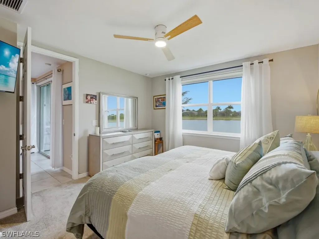 14591 Edgewater Circle Naples FL 34114