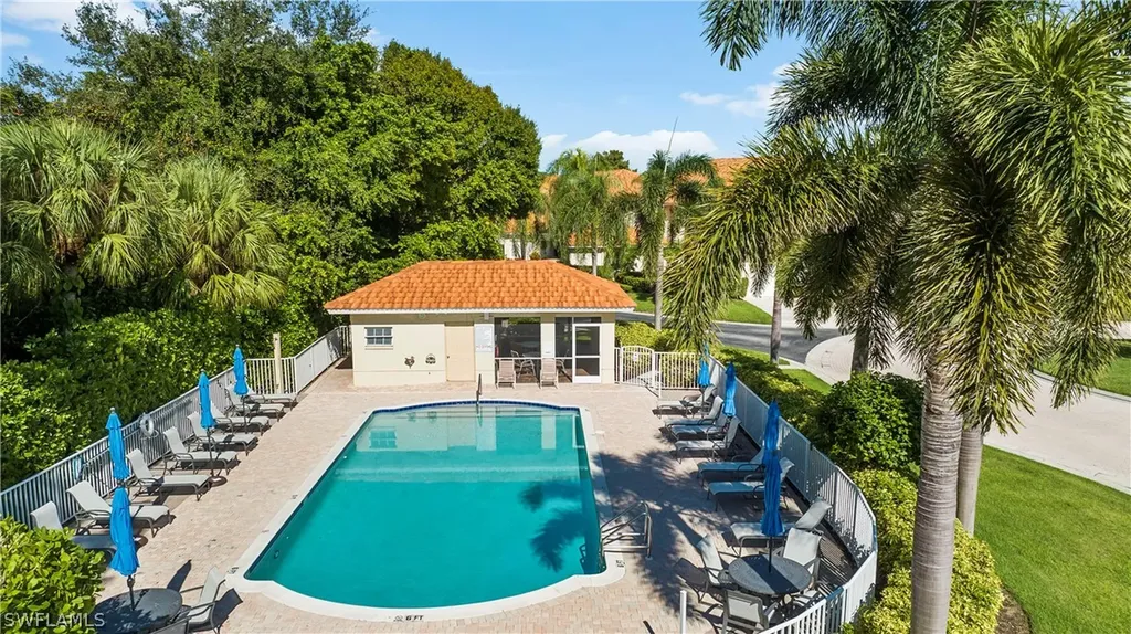 1190 Egrets Walk Circle Naples FL 34108