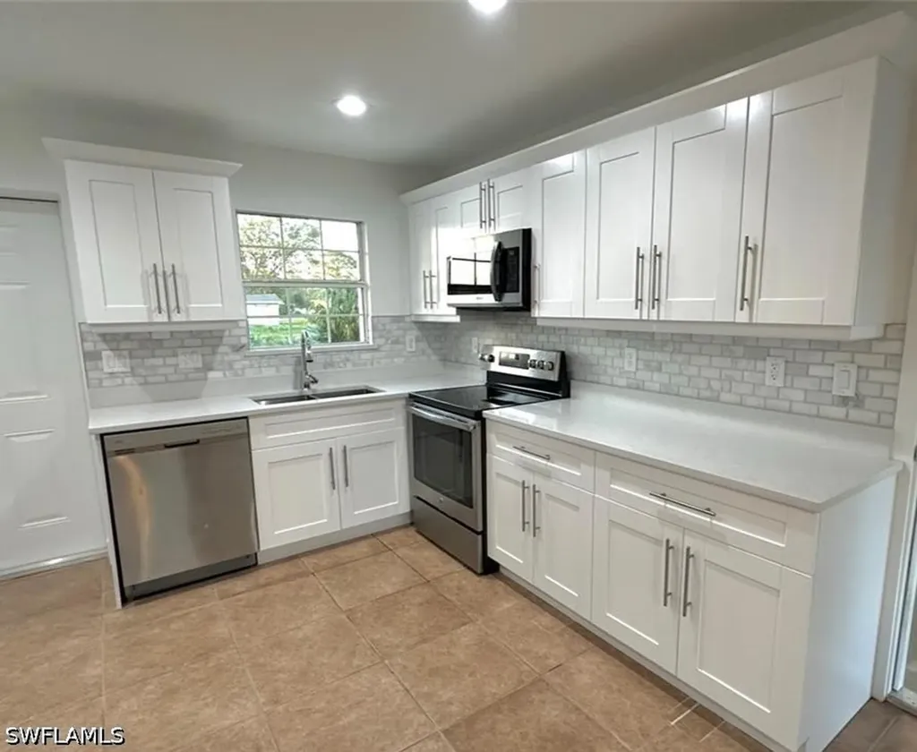 803 Monroe Drive Lehigh Acres FL 33936