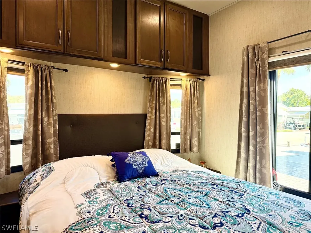 564 Cattleya Refuge Naples FL 34114