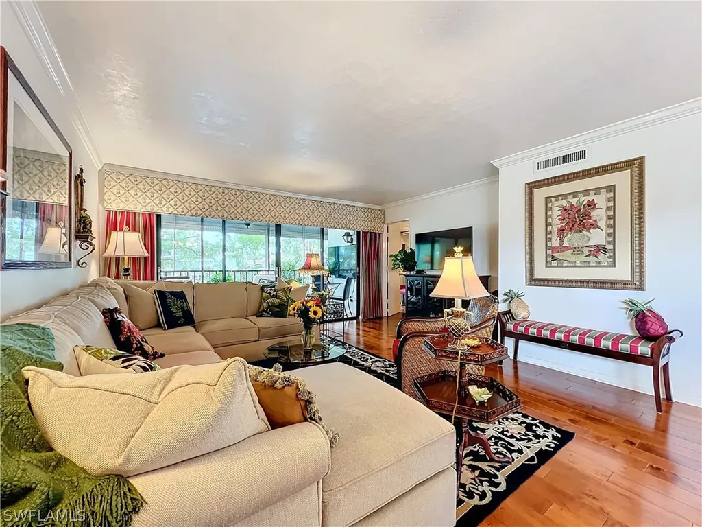 1065 8th Street S Naples FL 34102