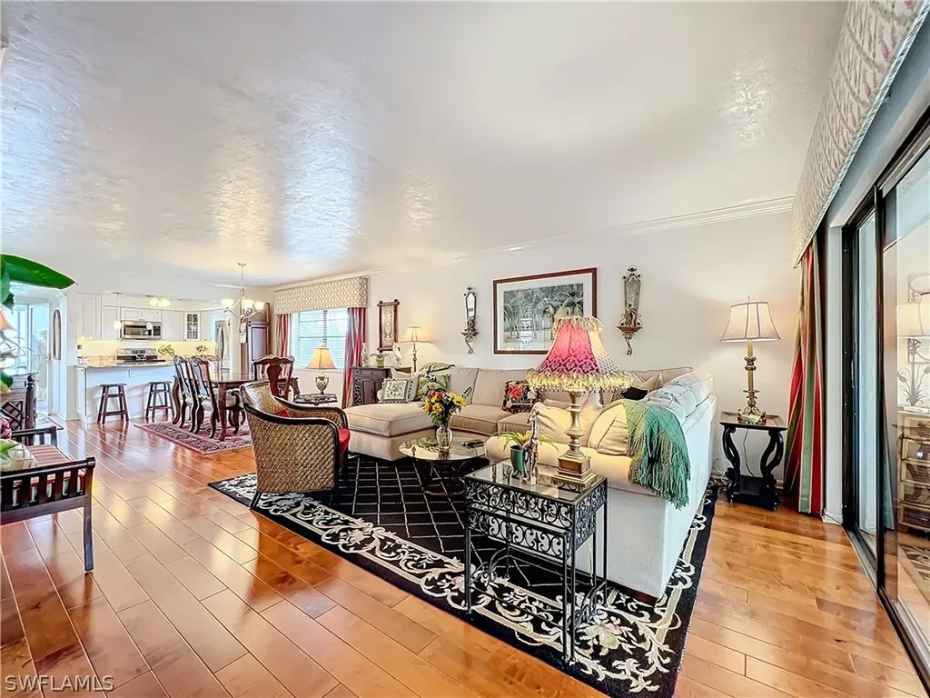 1065 8th Street S Naples FL 34102
