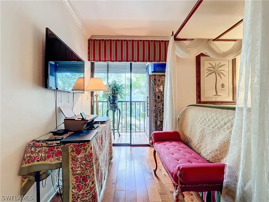 1065 8th Street S Naples FL 34102