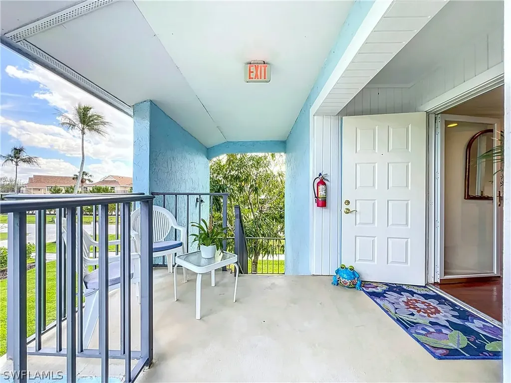 1065 8th Street S Naples FL 34102