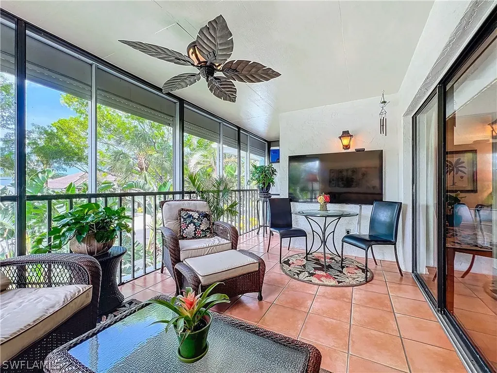 1065 8th Street S Naples FL 34102