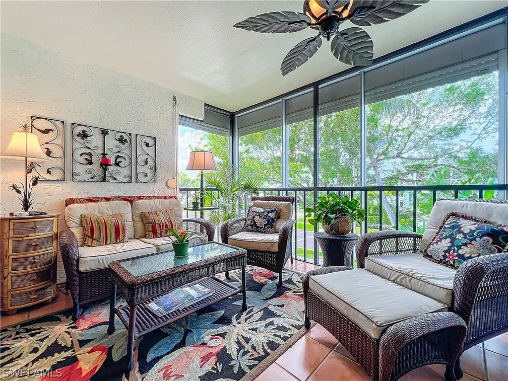 1065 8th Street S Naples FL 34102