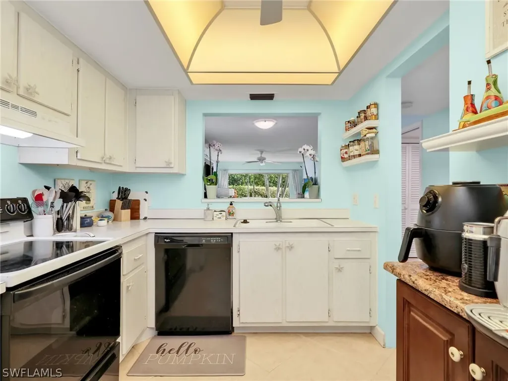 3150 Binnacle Drive Naples FL 34103