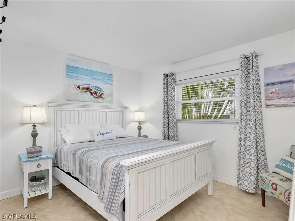 3150 Binnacle Drive Naples FL 34103