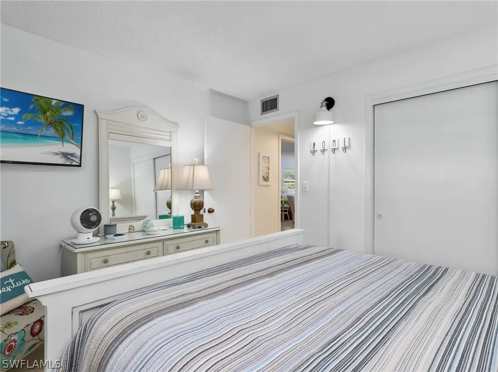 3150 Binnacle Drive Naples FL 34103