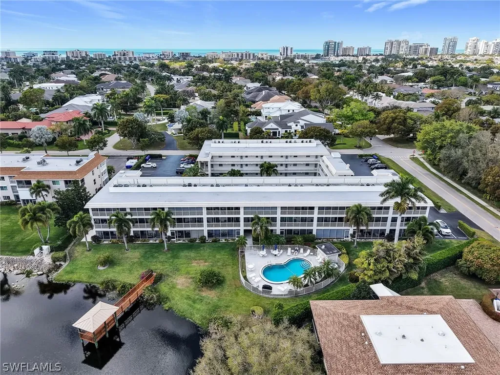 3150 Binnacle Drive Naples FL 34103