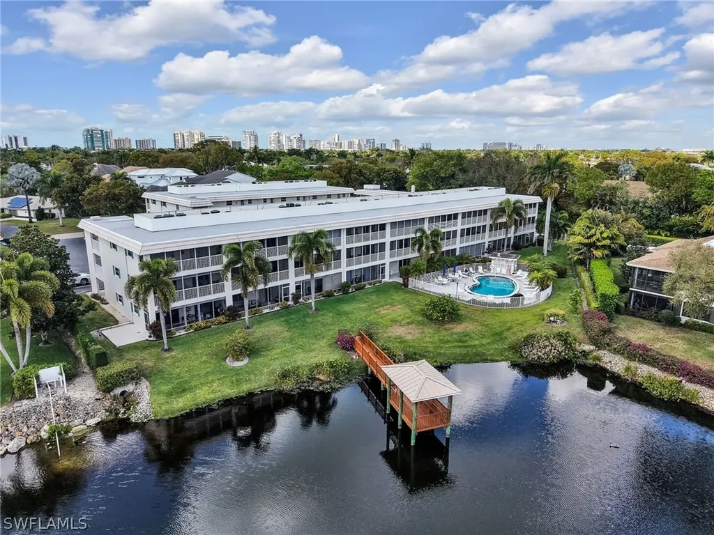 3150 Binnacle Drive Naples FL 34103