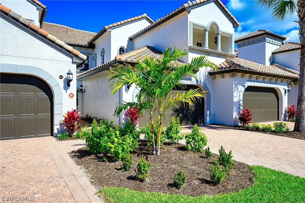 3745 Montreux Lane Naples FL 34114