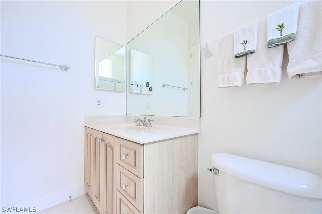 3745 Montreux Lane Naples FL 34114